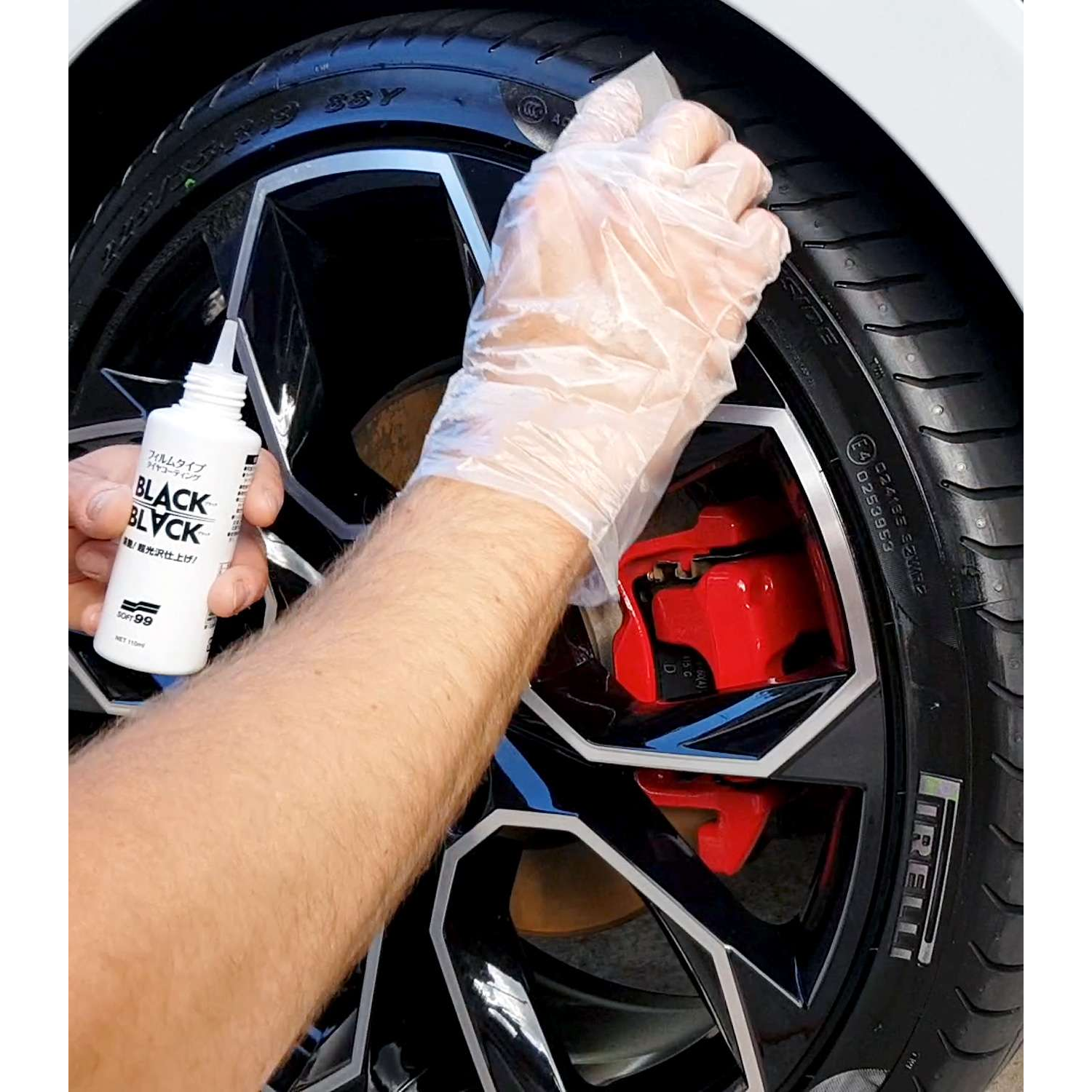 Black Black - Hard Tire Coating (110 ml)